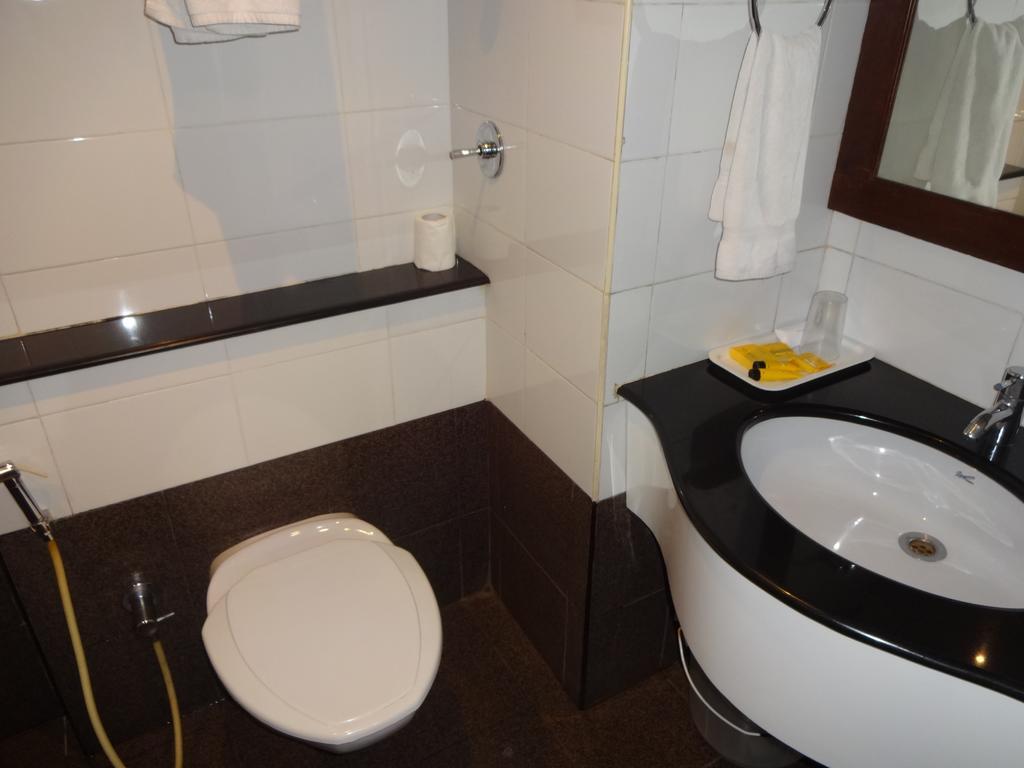 Keys Select By Lemon Tree Hotels, Malabar Gate, Kozhikode Ngoại thất bức ảnh